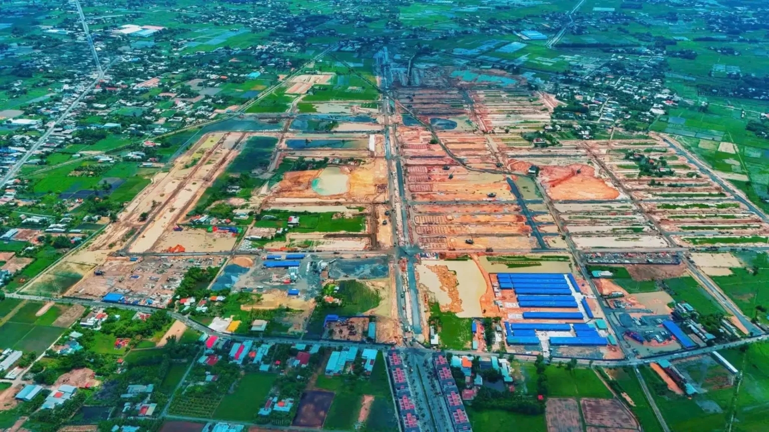 Tiến độ Vinhomes Green City tháng 5/2025